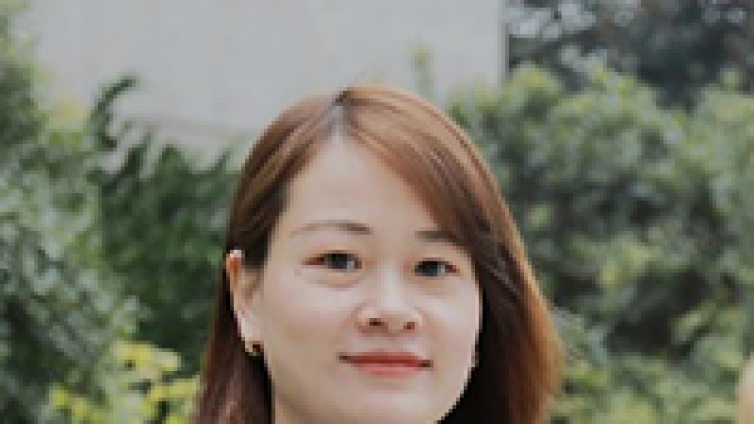 <div class="col-md-7" style="padding:0 20px 0 0;"> 								<h3>邵曉麗</h3> 								<p>中國核工業華興建設有限公司<br /><br /></p> 							</div><p class="description">成長，有很多定義，我把它理解為不斷學習，不斷感悟的一種經歷。2017年參加的“天揚杯”全國建筑業財稅知識競賽就是</p>